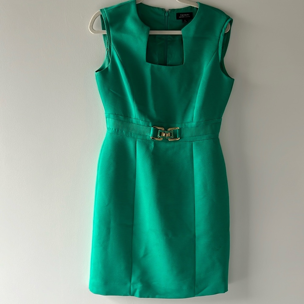 Tahari Green Pencil Dress - Size 6